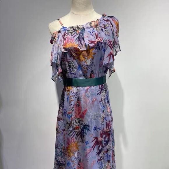 None Dresses & Skirts - Floral print dress